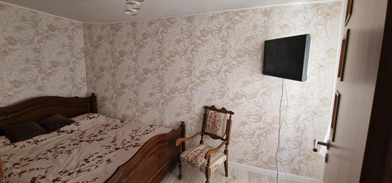 Ambasador Apartment Sibiu Exterior photo